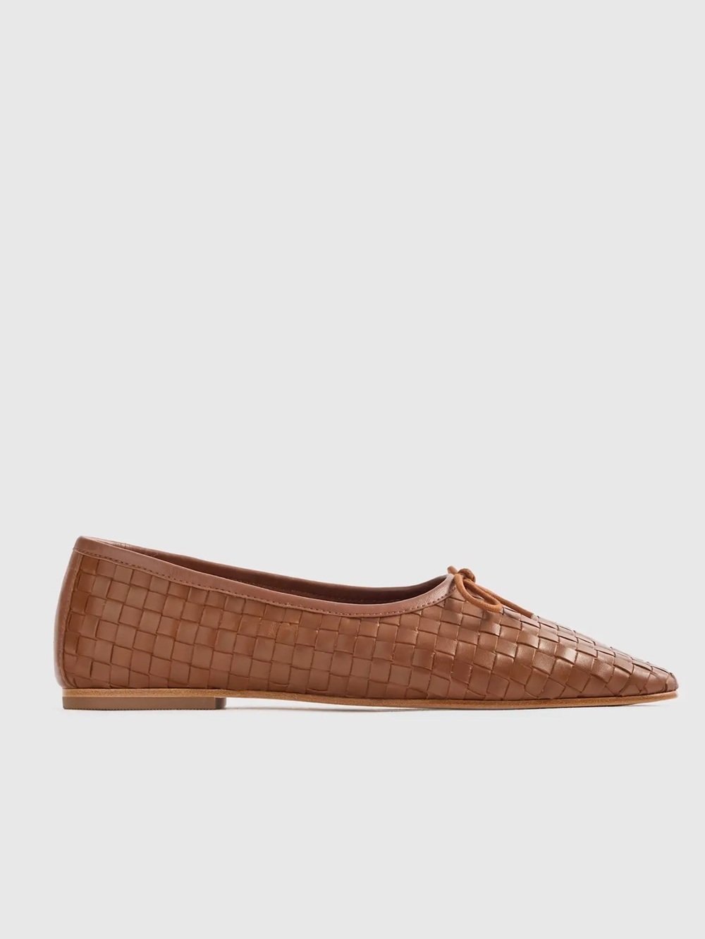 Quince Italian Leather
Handwoven Square Toe Ballet Flat Cognac Shoes
9 - Picture 3 of 6